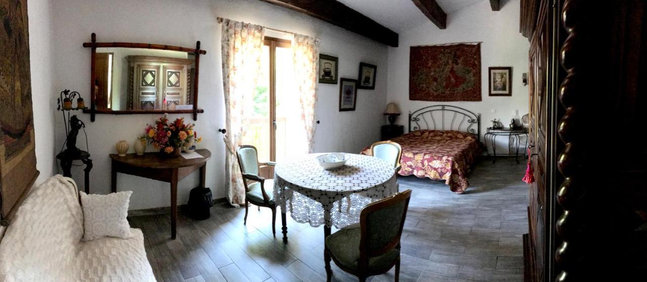 U Fragnu Di Perruccio Bed & Breakfast Levie Exterior photo